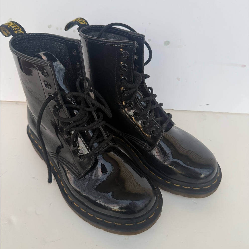 Classic Dr.Martens 1460 W 8-Eye Boots Black Patent Leather Size US6 EU37